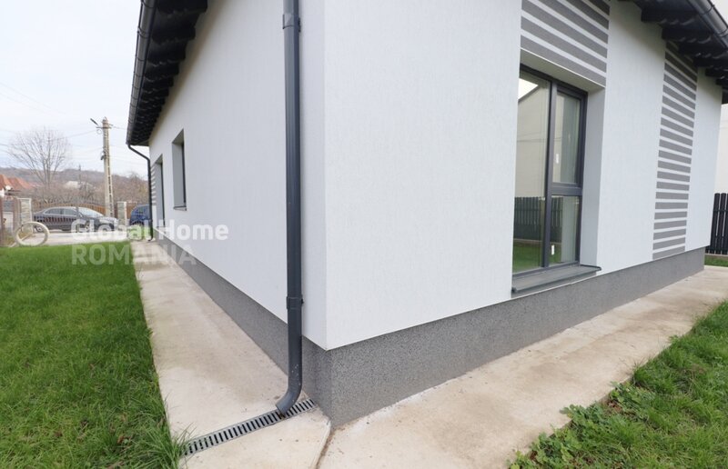 Cornu Villas, Valea Prahovei 4 camere, casa individuala parter, 450 mp teren